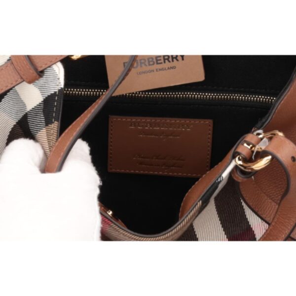 Burberry 80737861_TAN - Image 5