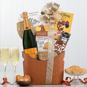 Elegant Expressions: Veuve Clicquot Champagne Gift Basket